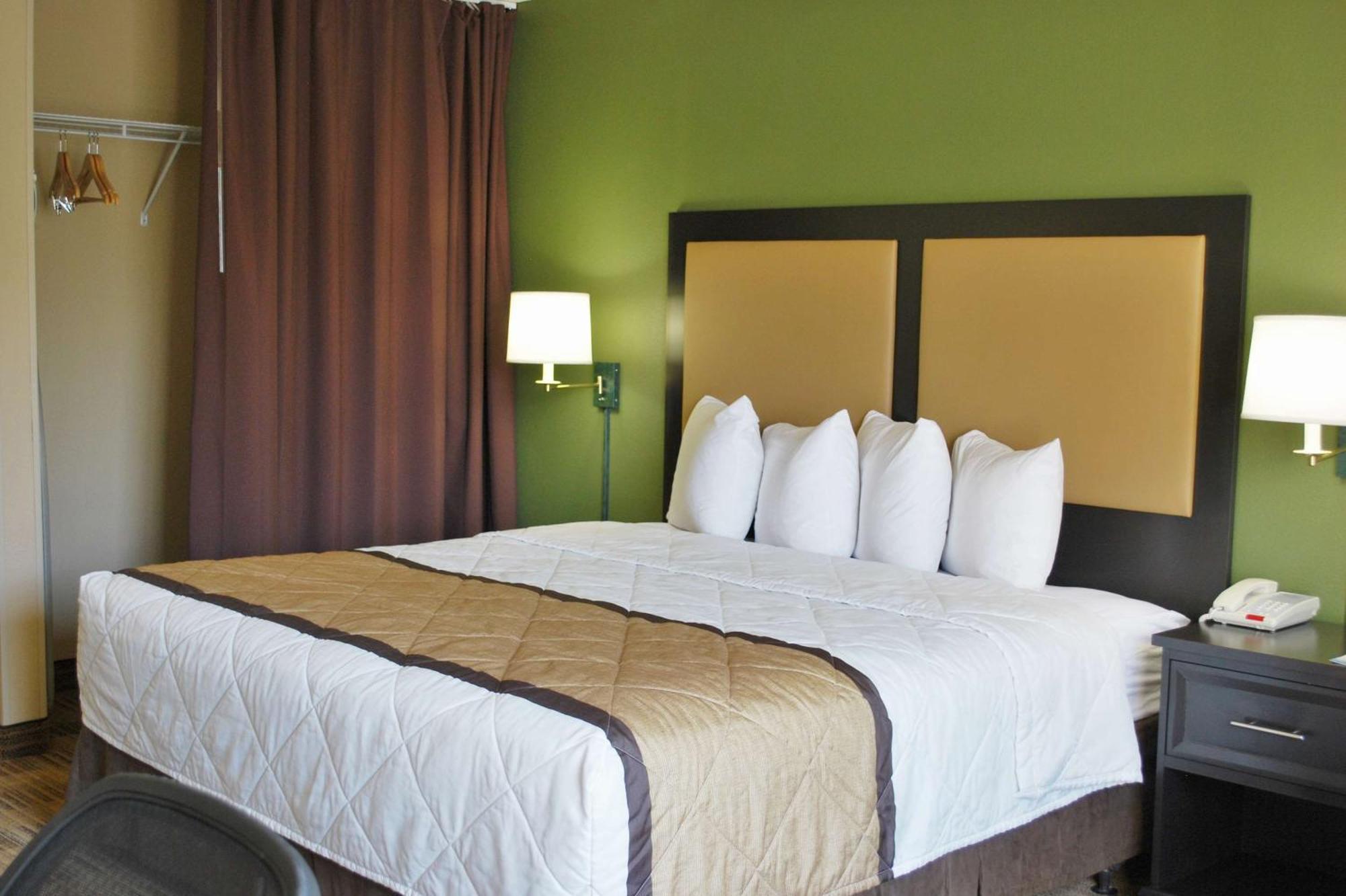 Extended Stay America Suites - Newark - Woodbridge Exteriör bild